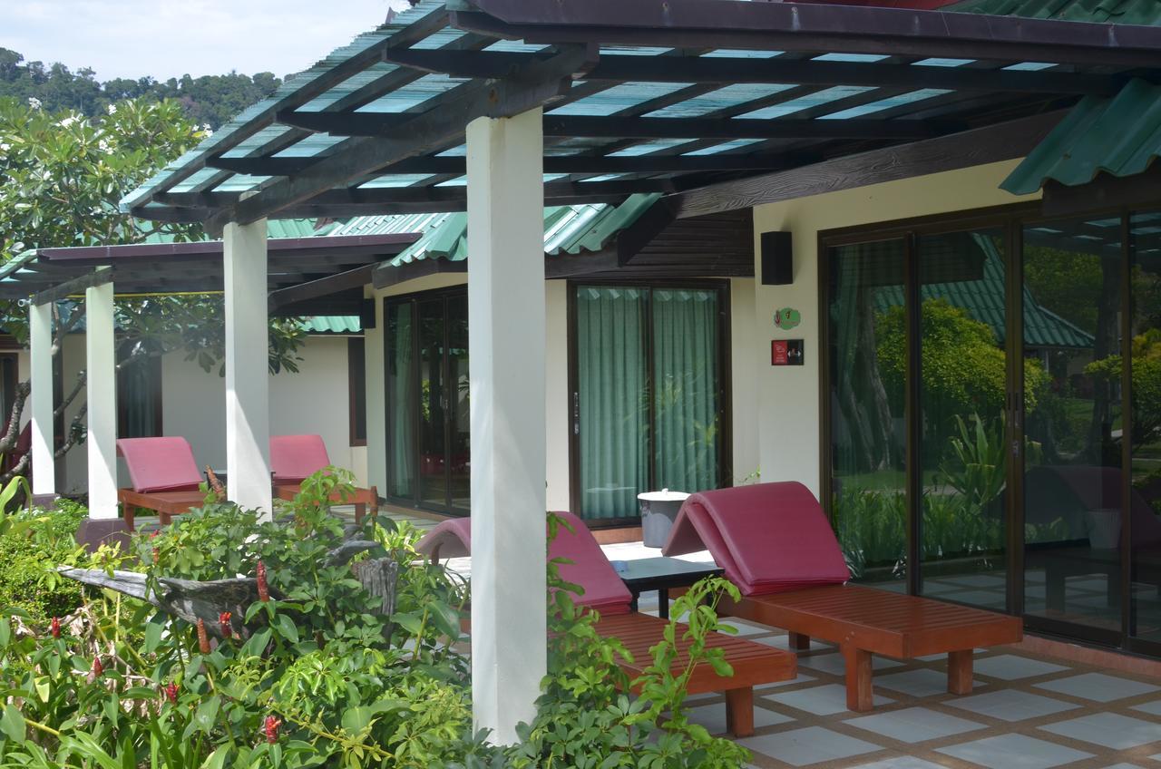 Golden Bay cabaña Ko Lanta Exterior foto