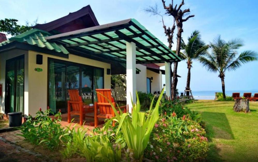 Golden Bay cabaña Ko Lanta Exterior foto